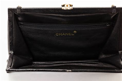 chanel 1970s chanel purse tassel leather chain|are chanel bags worth anything.